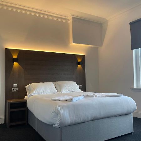 Glasgow Airport Apartments Paisley Buitenkant foto