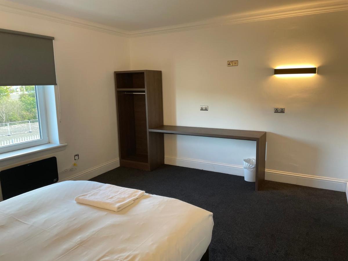 Glasgow Airport Apartments Paisley Buitenkant foto