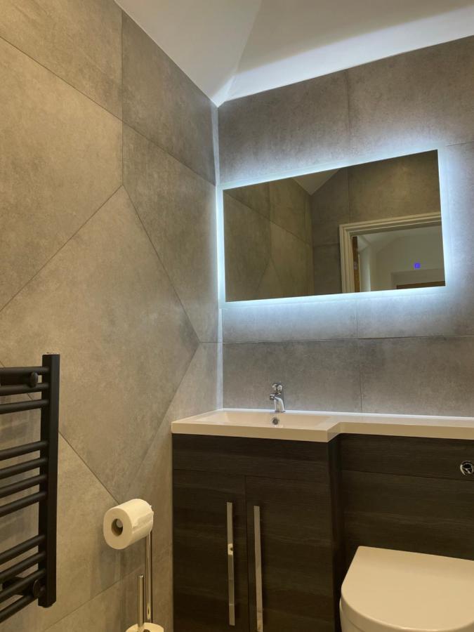 Glasgow Airport Apartments Paisley Buitenkant foto