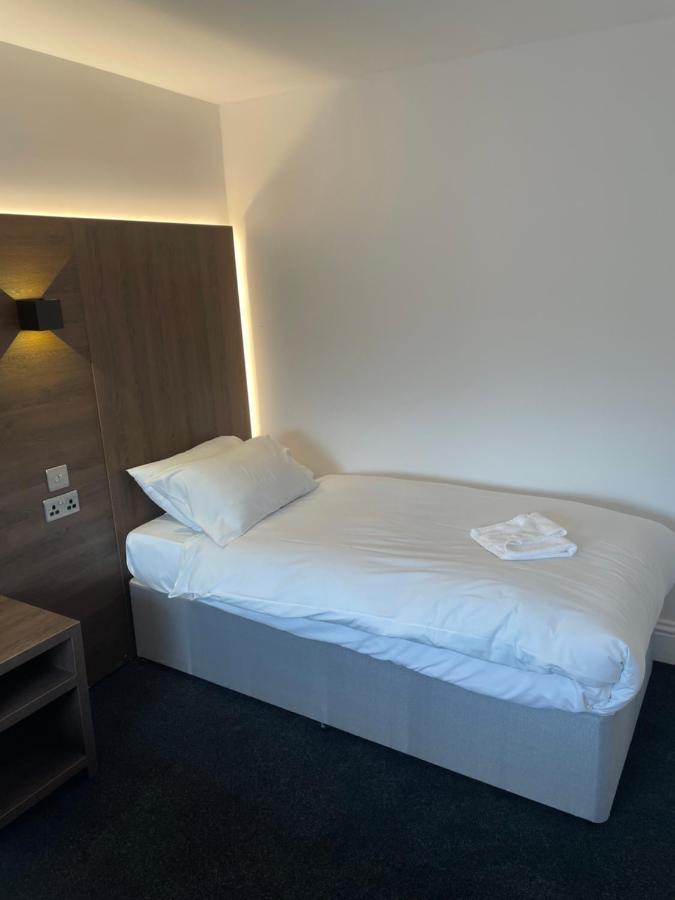 Glasgow Airport Apartments Paisley Buitenkant foto