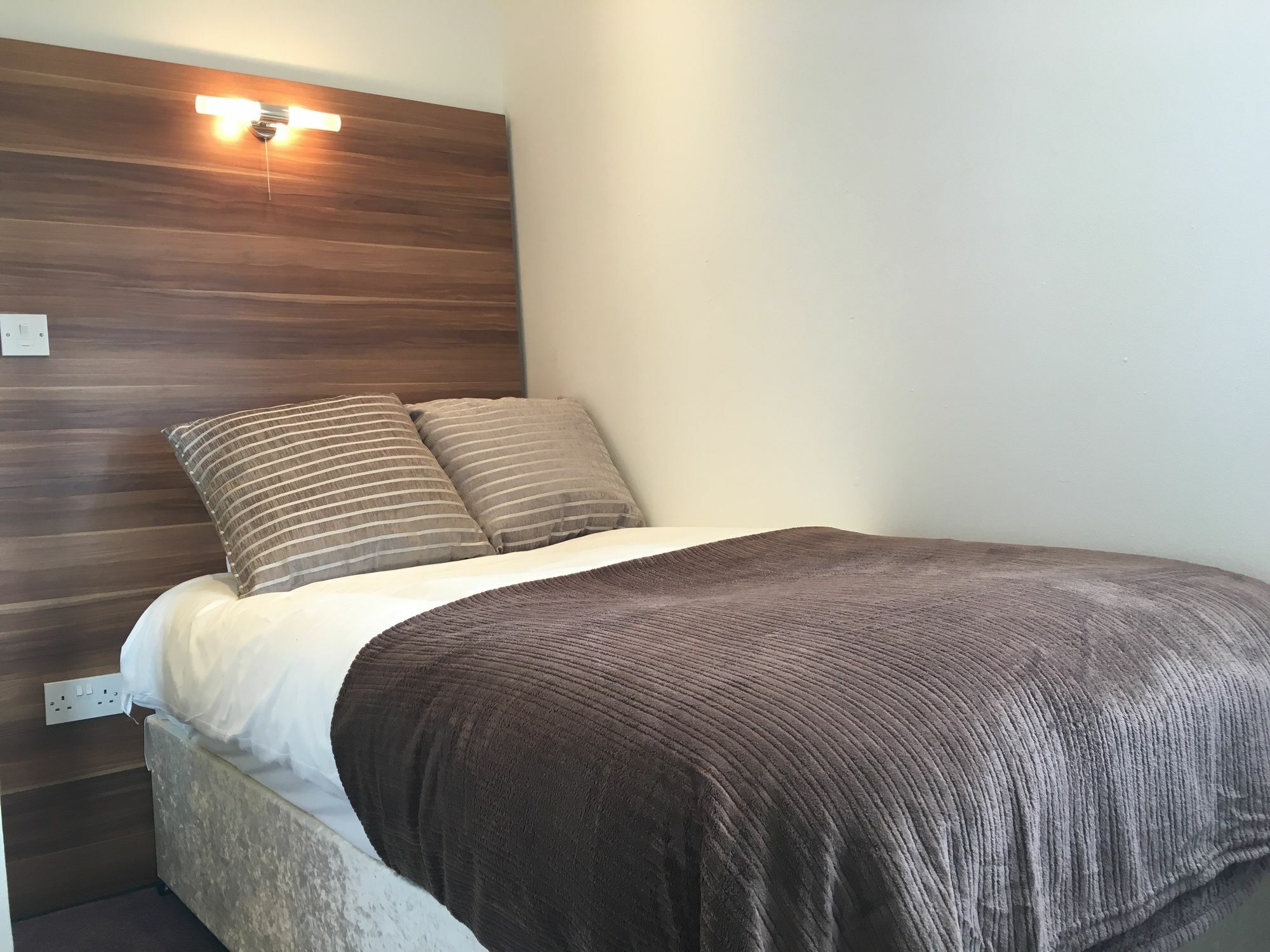 Glasgow Airport Apartments Paisley Buitenkant foto